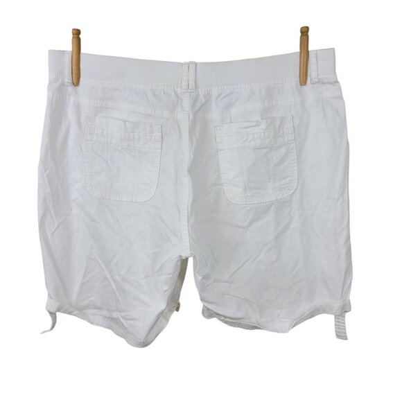 Gloria Vanderbilt Chino Bermuda Shorts Size 16 White Buckle Sideb Stretch Waist - Picture 6 of 9